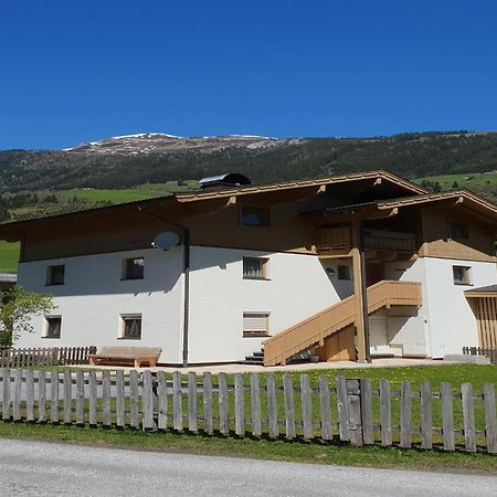 Apartment Johann In Wald Im Pinzgau With Balcony Eksteriør bilde